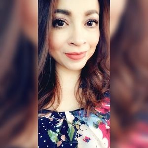 Meet your Posher, Veronica